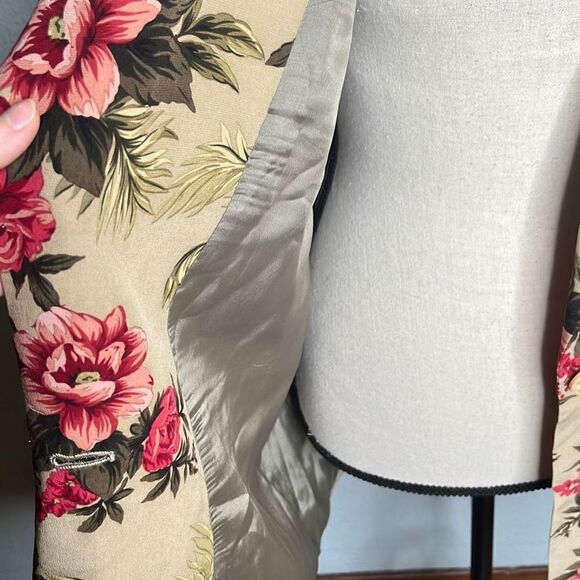 Folio Collection Saks Fifth Avenue Silk Women's Beige Floral Blazer Size 10 - Picture 6 of 11